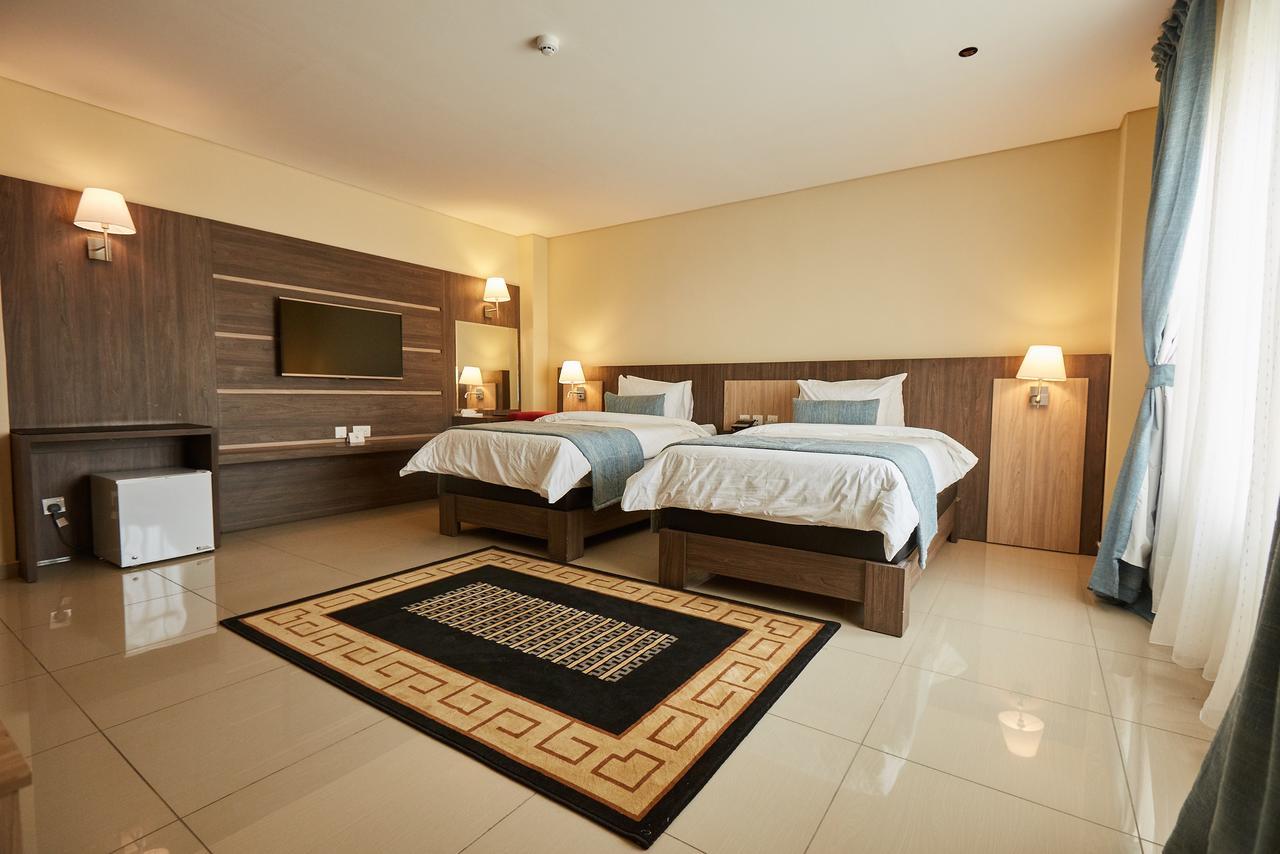 Bristol Palace Hotel Kano Dış mekan fotoğraf